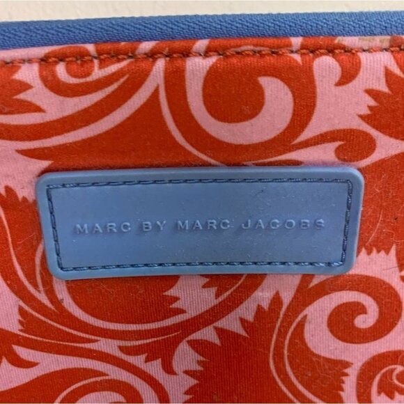 Marc Jacobs Neoprene Laptop Computer Bag 13 inch Zip Top Sleeve - Picture 2 of 9